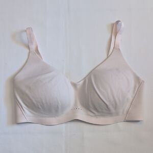 Nike Seamless Light Cream Bra